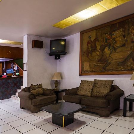 Hotel Canada, Гвадалахара Екстер'єр фото